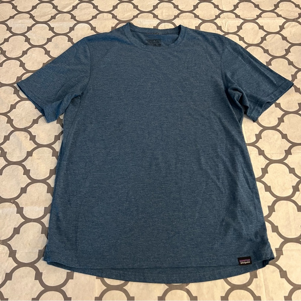 Patagonia Capilene Cool Trail Shirt Mens Small Wicking Soft Comfort Outdoor Hike